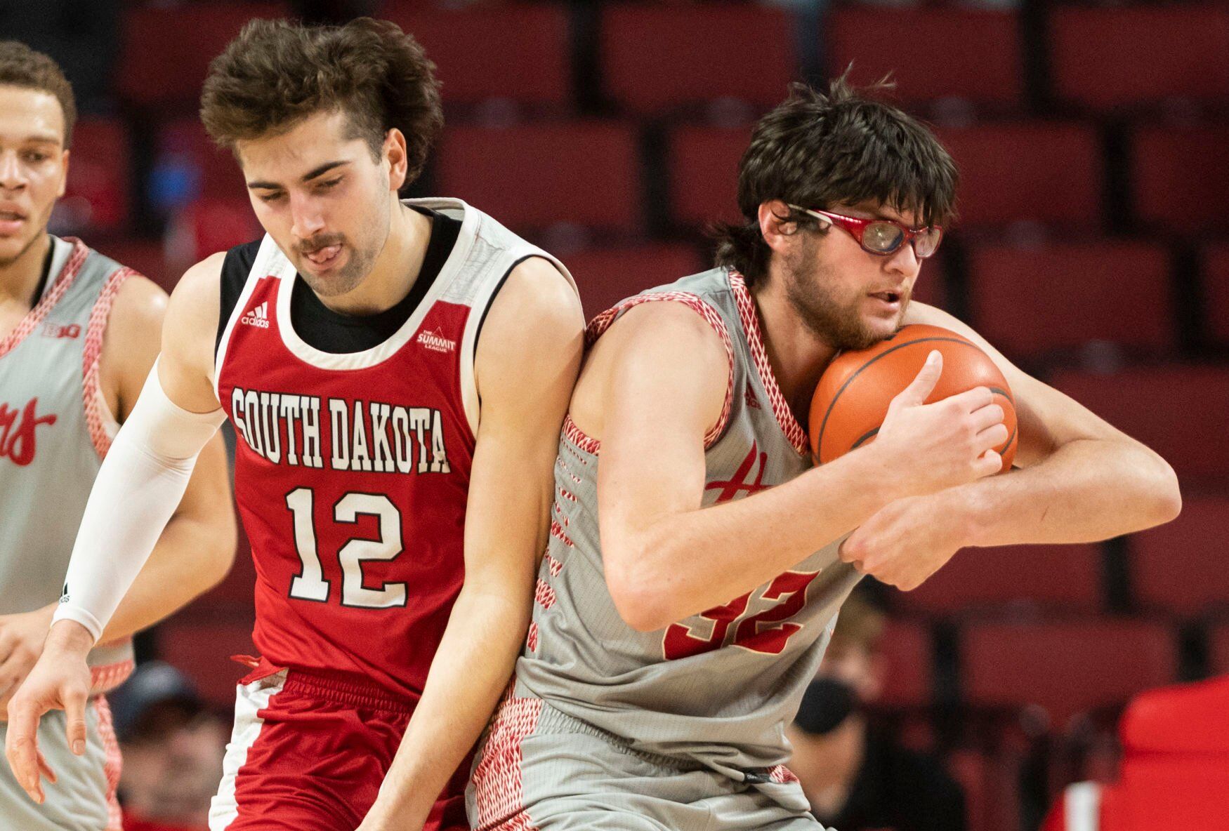 South Dakota vs Nebraska, 11.27